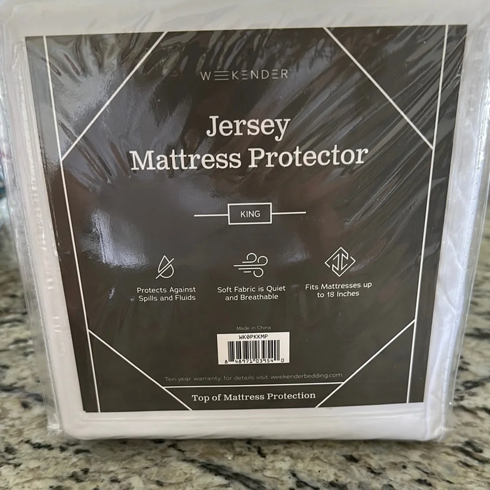 Weekenders White Jersey Mattress Protector - King